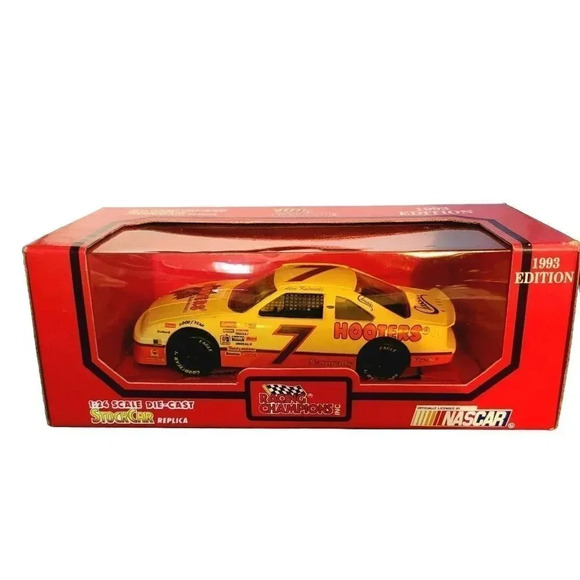 1993 Edition Racing Champions #7 Hooters 1:24 Stock Car - Nascar Alan kulwicki - Picture 1 of 6